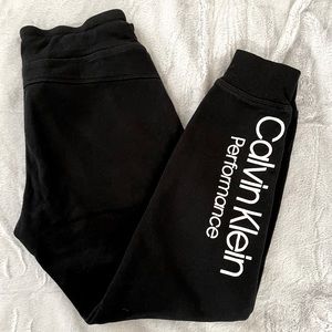 Calvin Klein Performance Jogger Size Small